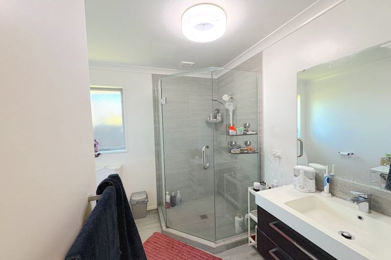 Photo of property in 17 Greenwich Street, Halswell, Christchurch, 8025