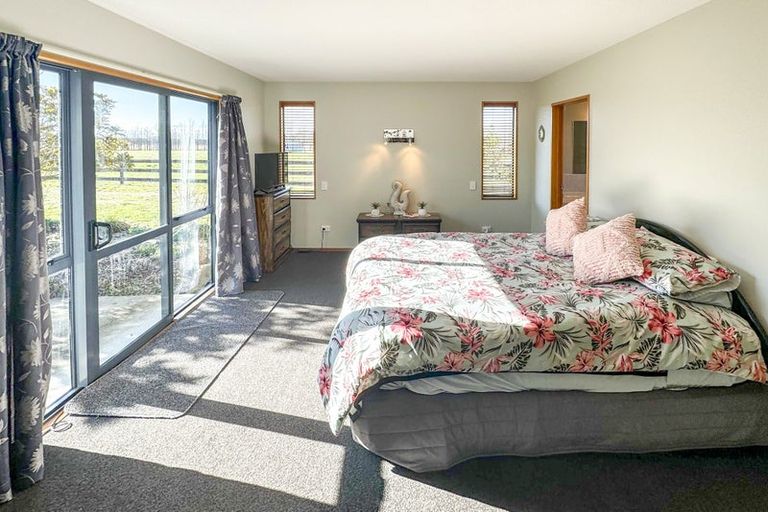 Photo of property in 1521 Tram Road, Swannanoa, Rangiora, 7475