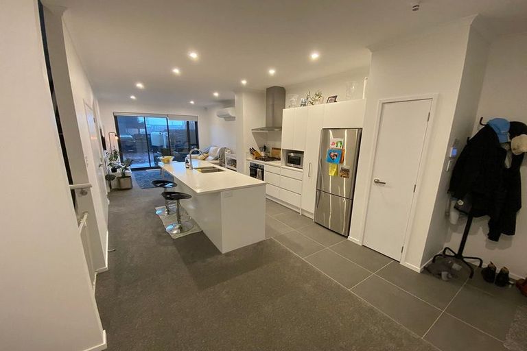 Photo of property in 74 Nugget Avenue, Hobsonville, Auckland, 0616