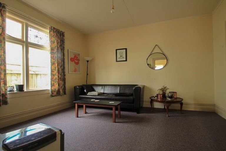 Photo of property in 2/31 Tahi Street, Miramar, Wellington, 6022