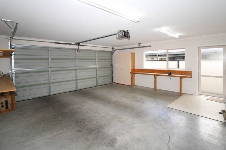 Photo of property in 3 Rosewood Grove, Masterton, 5810