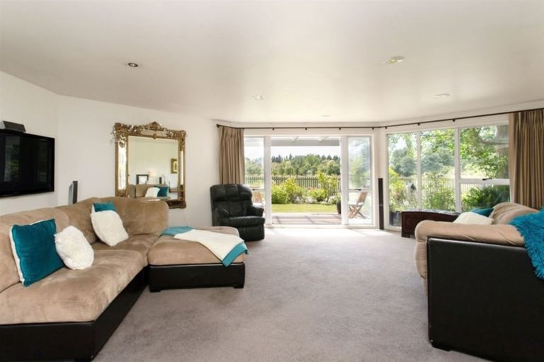 Photo of property in 113 Gardiners Road, Harewood, Christchurch, 8051