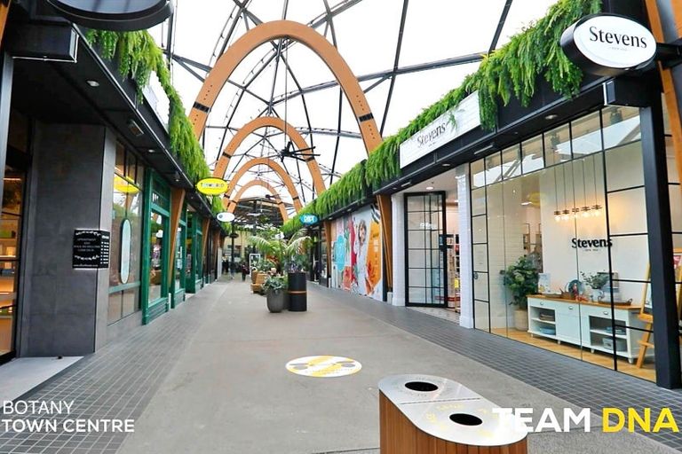 Photo of property in 4 Frontier Lane, Flat Bush, Auckland, 2019