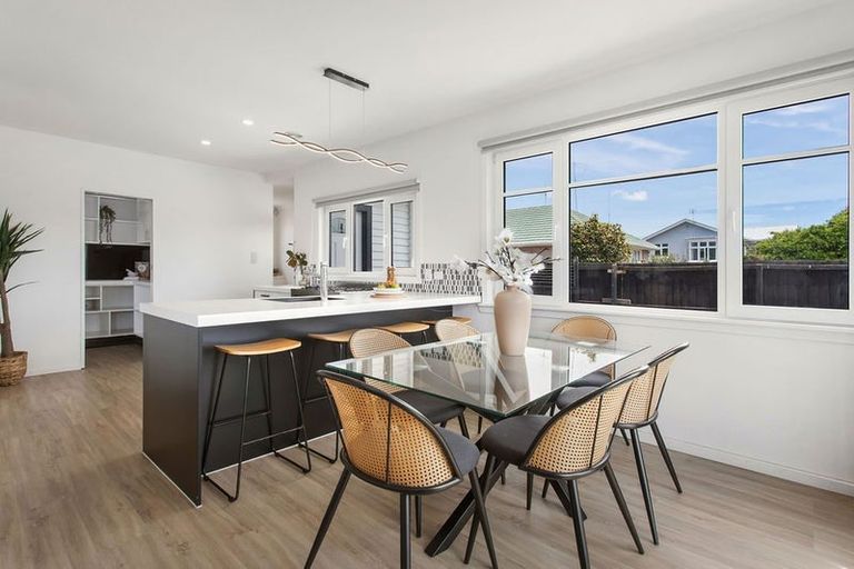 Photo of property in 59 Pacific Road, North New Brighton, Christchurch, 8083