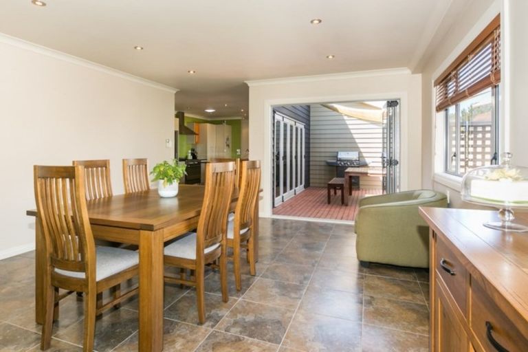 Photo of property in 101a Taradale Road, Onekawa, Napier, 4110