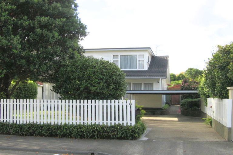 Photo of property in 26 Military Road, Boulcott, Lower Hutt, 5010