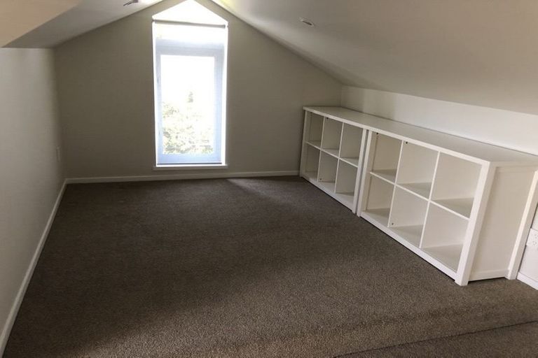 Photo of property in 38 Muritai Crescent, Havelock North, 4130