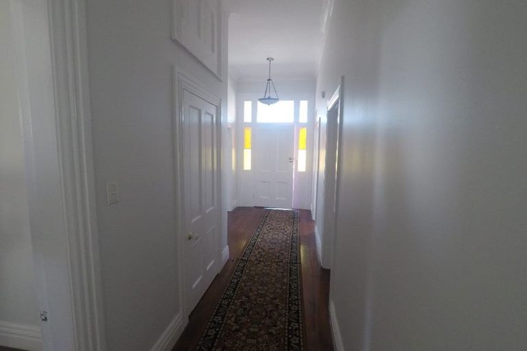 Photo of property in 250 Adelaide Road, Newtown, Wellington, 6021