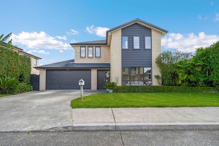 Photo of property in 10 Yatterina Avenue, Takanini, 2112