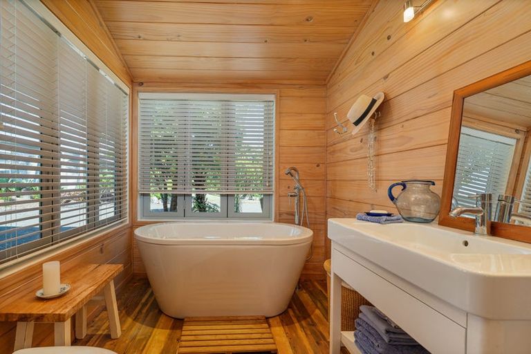 Photo of property in 899e Purangi Road, Cooks Beach, Whitianga, 3591