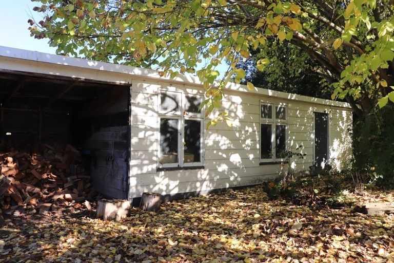 Photo of property in 10 Lorne Dacre Road, Lorneville, Invercargill, 9876