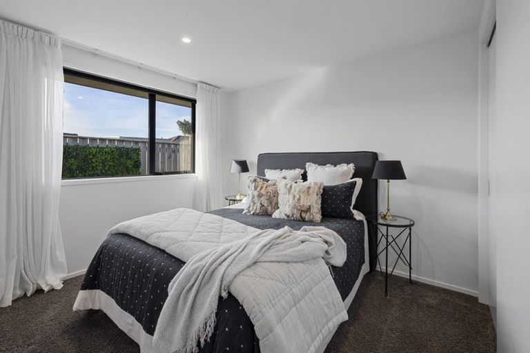 Photo of property in 15 Desmond Place, Bell Block, New Plymouth, 4312