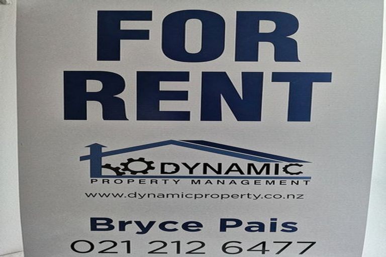 Photo of property in 42 Accolage Boulevard, Kumeu, 0810