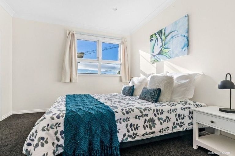 Photo of property in 97 Karepa Street, Brooklyn, Wellington, 6021