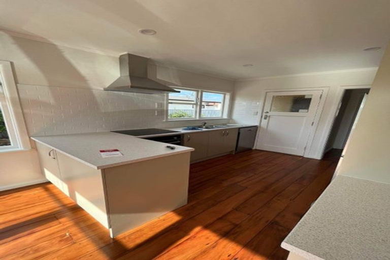 Photo of property in 13 Windsor Terrace, Taradale, Napier, 4112