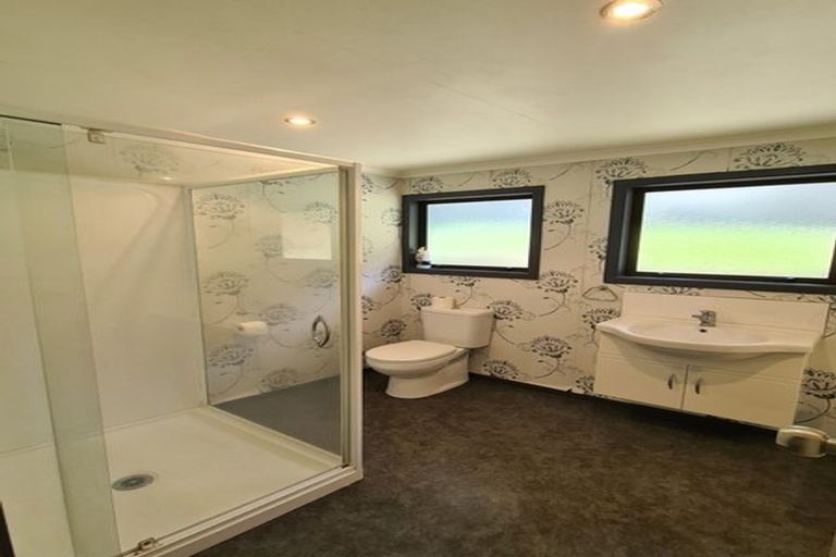 Photo of property in 113 Poplar Grove, Whalers Gate, New Plymouth, 4310