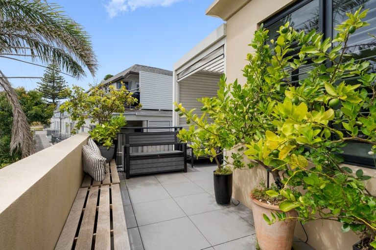 Photo of property in 35b Rita Street, Mount Maunganui, 3116