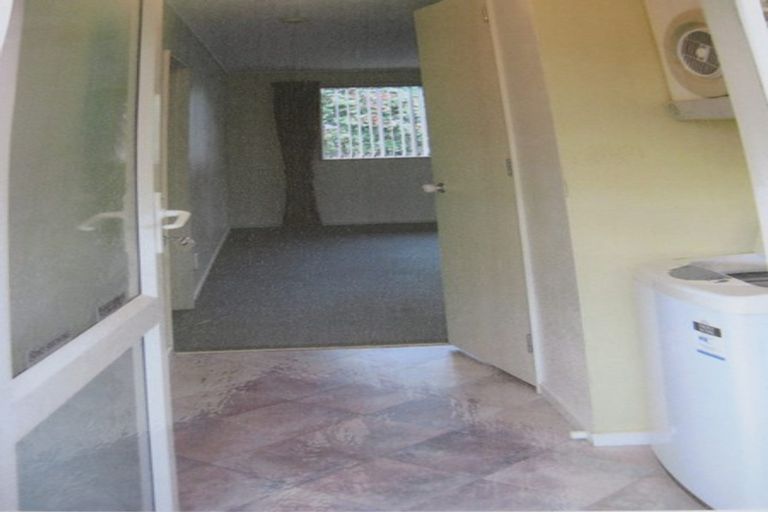 Photo of property in 16a Hampton Hill Road, Tawa, Wellington, 5028