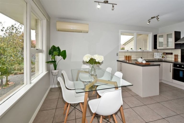 Photo of property in 33 Parnwell Street, Burwood, Christchurch, 8083