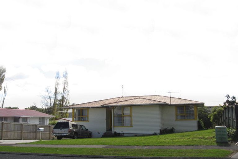 Photo of property in 12 Ennis Avenue, Pakuranga Heights, Auckland, 2010