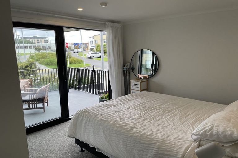 Photo of property in 9/194 Buckley Avenue, Hobsonville, Auckland, 0616