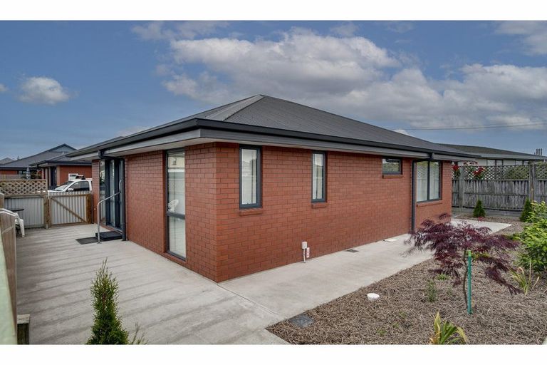 Photo of property in 24 Edward Street, Parkside, Timaru, 7910