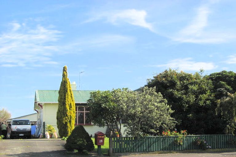 Photo of property in 19 Gonville Avenue, Gonville, Whanganui, 4501