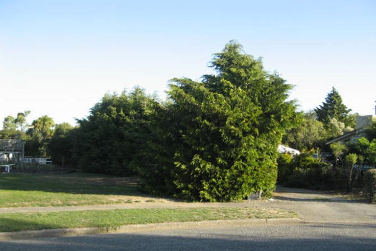 Photo of property in 19 Torlesse Crescent, Darfield, 7510