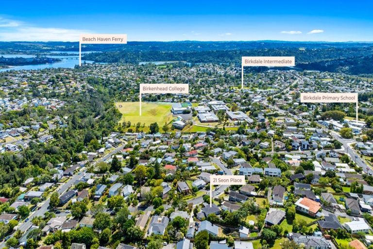 Photo of property in 21 Seon Place, Birkdale, Auckland, 0626