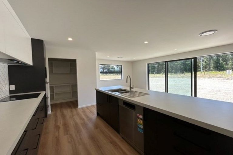 Photo of property in 4 Sequoia Close, Alexandra, 9320