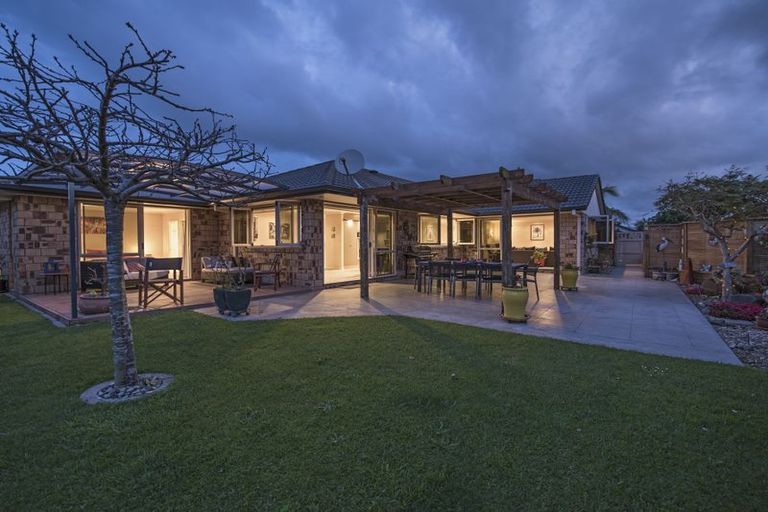 Photo of property in 60 Matemuri Drive, Papamoa Beach, Papamoa, 3118