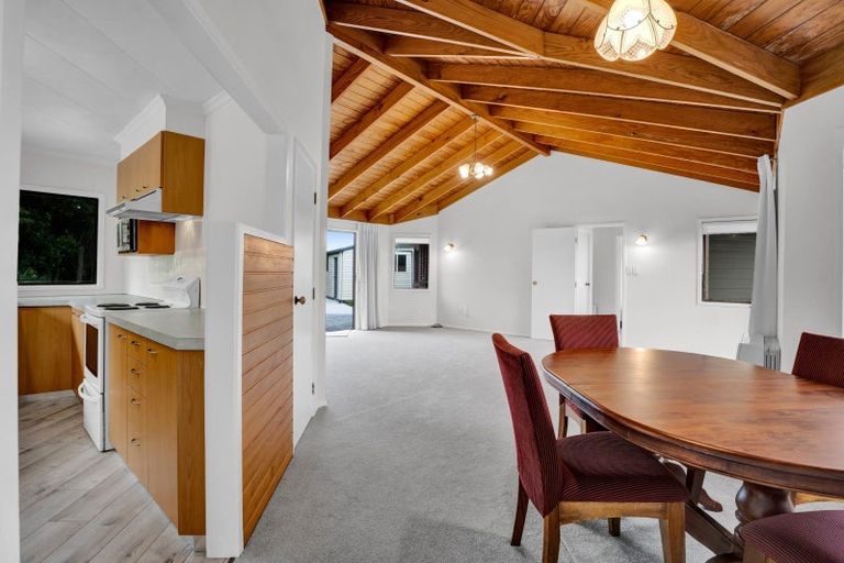 Photo of property in 33 Nikau Street, Inglewood, 4330