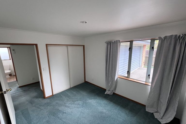 Photo of property in 1 Saint Bathans Lane, Papanui, Christchurch, 8053