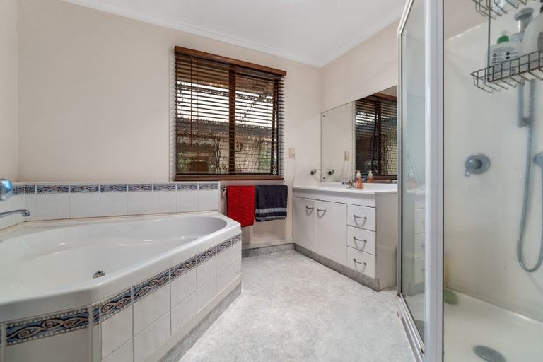 Photo of property in 9 Guernsey Place, Grandview Heights, Hamilton, 3200