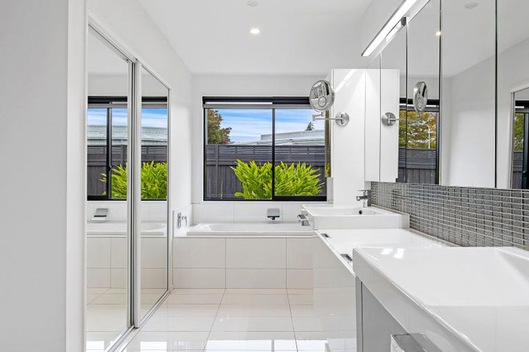 Photo of property in 59 Mokihi Gardens, Hillmorton, Christchurch, 8024