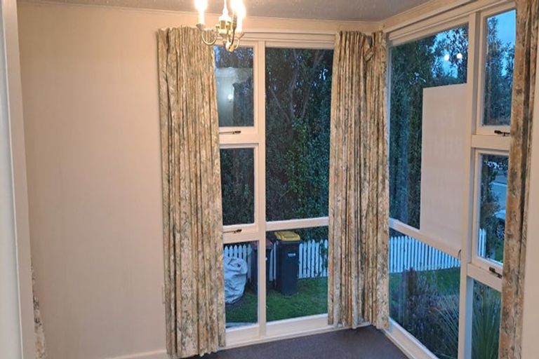 Photo of property in 36 Landsdowne Terrace, Cashmere, Christchurch, 8022