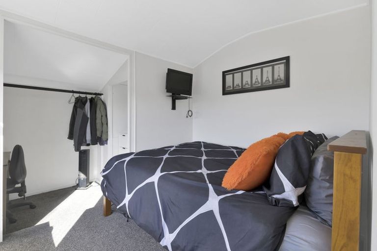 Photo of property in 47 Kings Avenue, Waikuku Beach, 7402