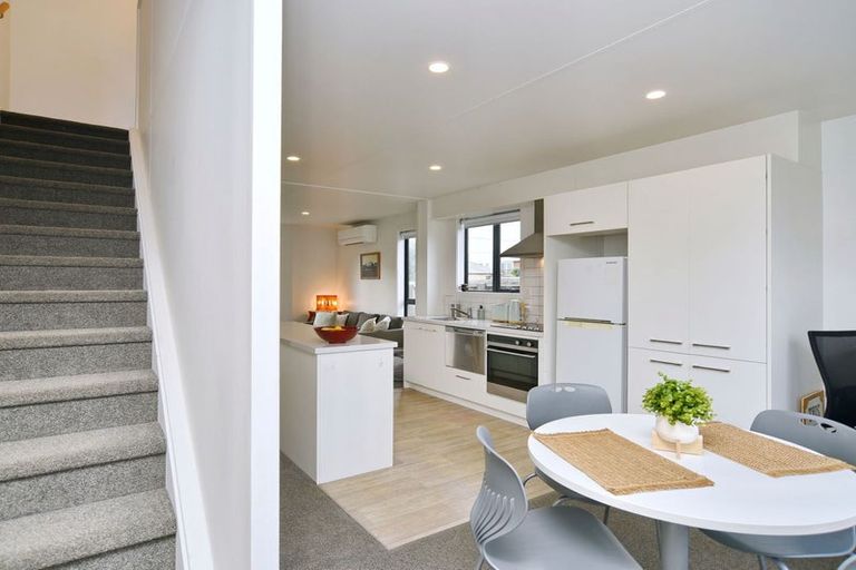 Photo of property in 14/14 Buffon Street, Waltham, Christchurch, 8023