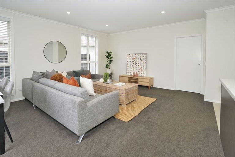 Photo of property in 2 Pryce Place, Silverdale, Hamilton, 3216