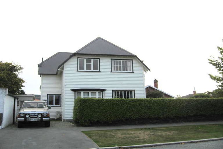 Photo of property in 1 Hart Street, Maori Hill, Timaru, 7910