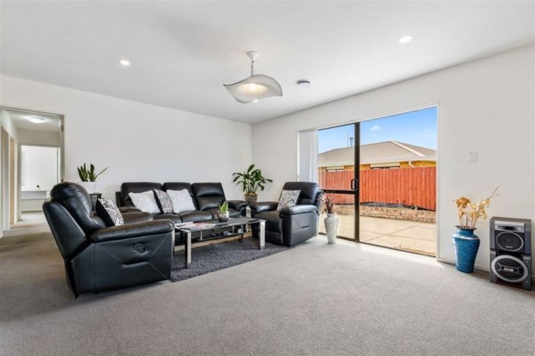 Photo of property in 96 Saint Johns Street, Woolston, Christchurch, 8062