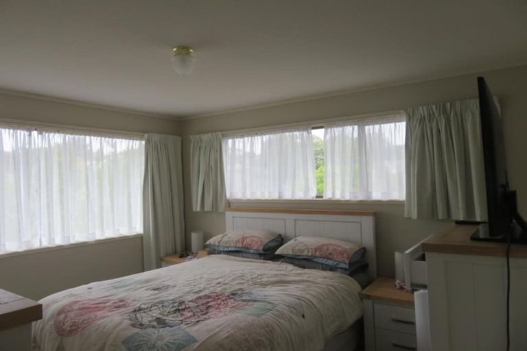 Photo of property in 26 Jandell Crescent, Bucklands Beach, Auckland, 2014