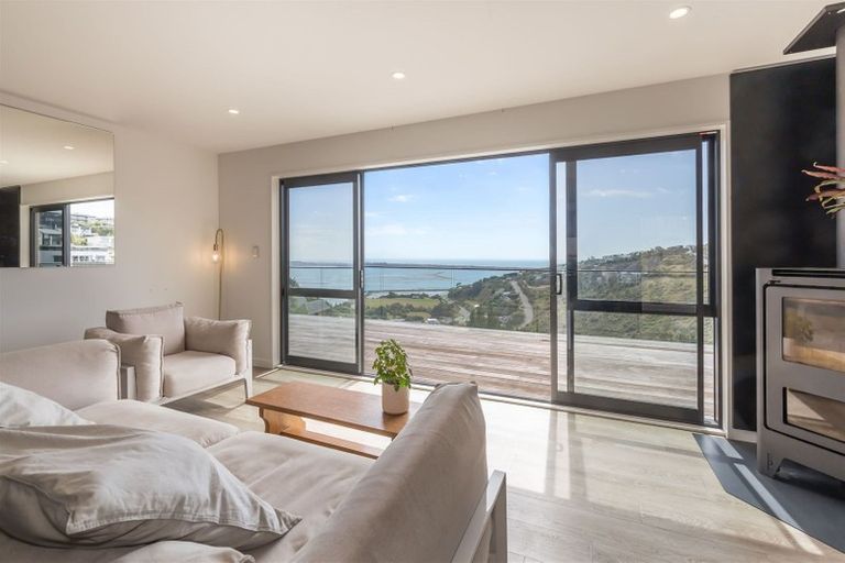 Photo of property in 88 Santa Maria Avenue, Mount Pleasant, Christchurch, 8081