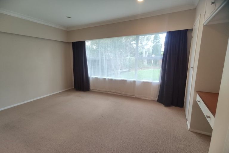 Photo of property in 2 The Boulevard, Sunnyhills, Auckland, 2010