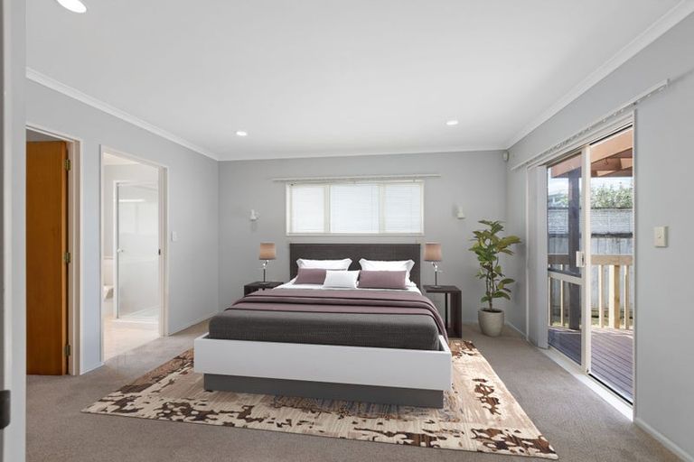 Photo of property in 20 Ascot Way, Orewa, 0931