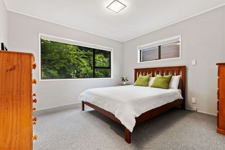 Photo of property in 15a Bridge Avenue, Te Atatu South, Auckland, 0610