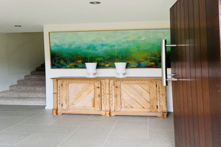 Photo of property in 136 Cheviot Road, Lowry Bay, Lower Hutt, 5013