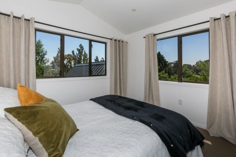 Photo of property in 47 Lane Road, Havelock North, 4130