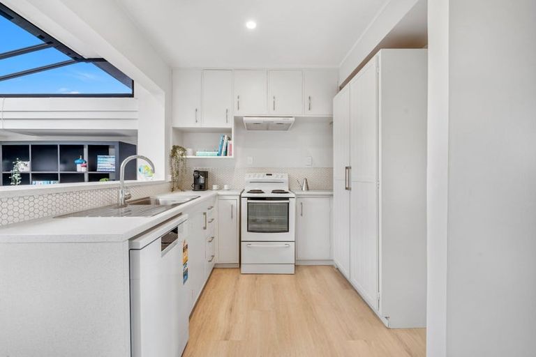 Photo of property in 65 Stanaway Street, Hillcrest, Auckland, 0627