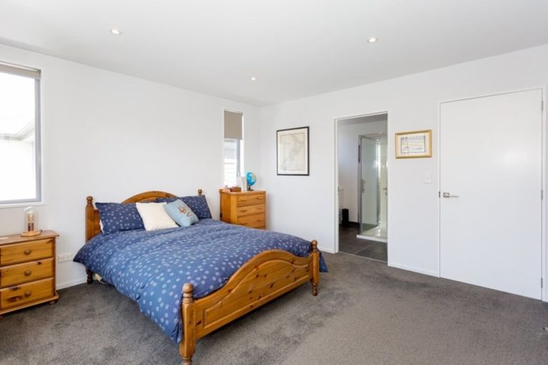 Photo of property in 3/27 Sherborne Street, St Albans, Christchurch, 8014